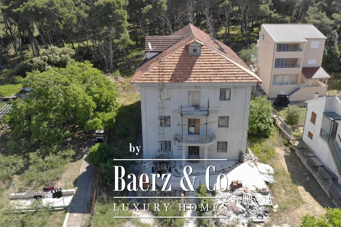 Townhouse in Zlarin, Sibenik-Knin County, Croatia 1 - 15690833