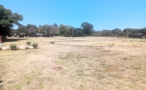 Land in Centurion, Gauteng, South Africa 1