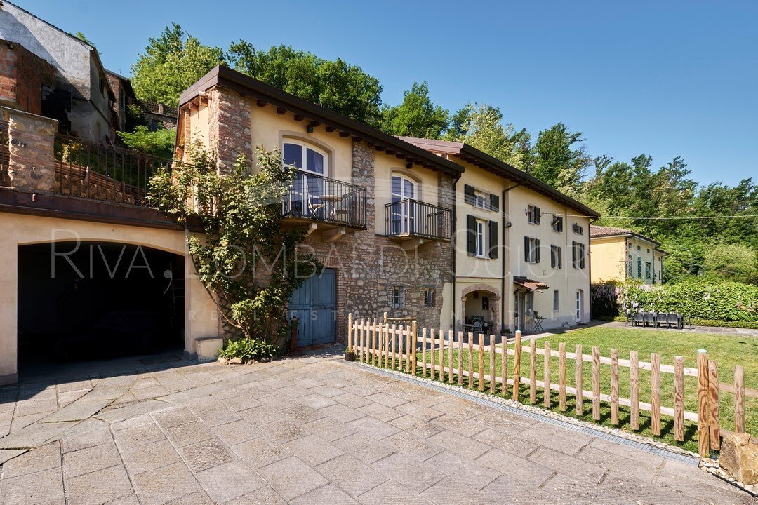 Villa in Sarezzano, Piedmont, Italy 1 - 15691796