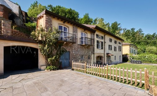 Villa in Sarezzano, Piedmont, Italy 1