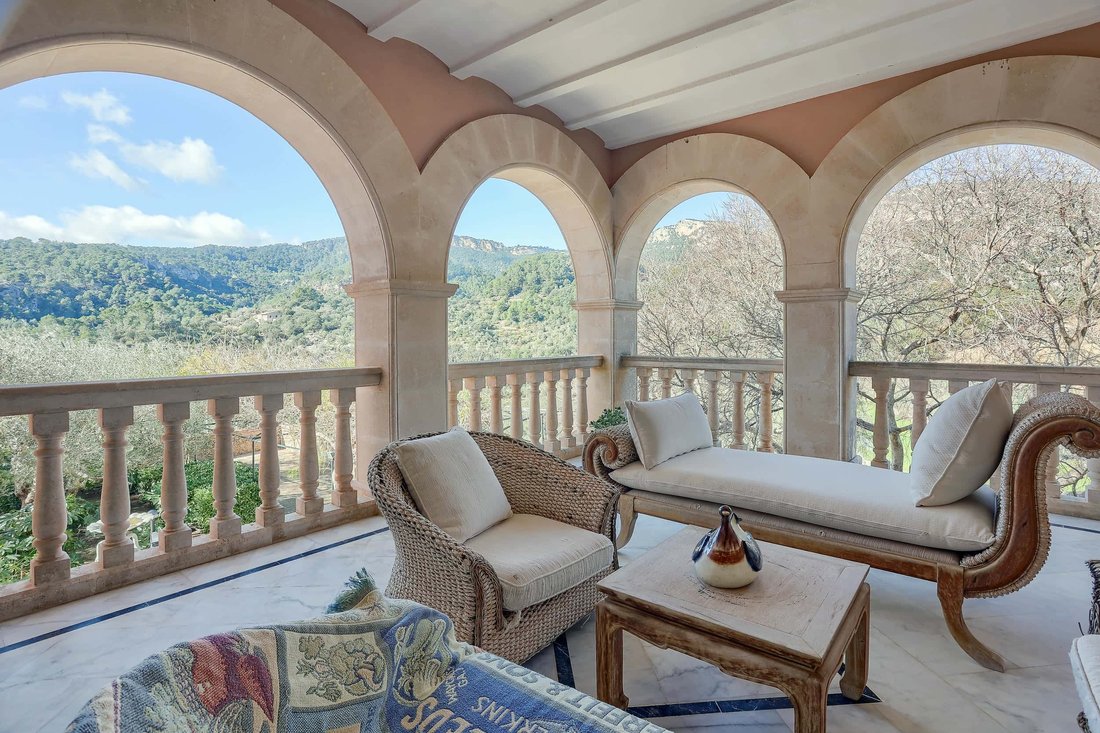 Estate in Esporles, Balearic Islands, Spain 4 - 15688702