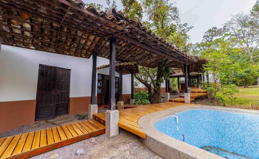 Maison à District d'Escazú, San José, Costa Rica 1