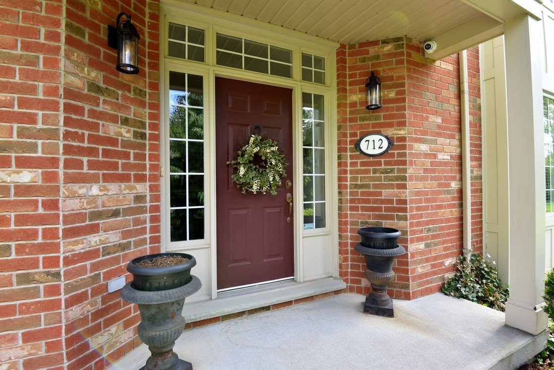 House in Hamilton, Ontario, Canada 3 - 15692404