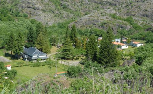 Tenuta a Viana do Bolo, Galizia, Spagna 1