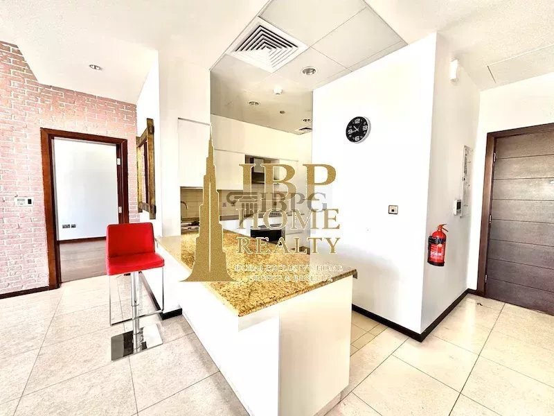 Apartment in Palm Jumeirah, Dubai, United Arab Emirates 2 - 15692386