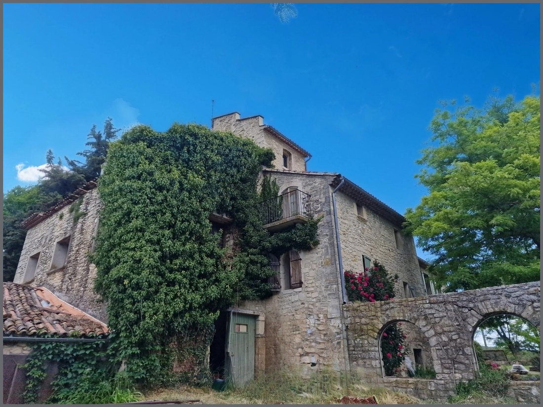 House in Céreste-en-Luberon, Provence-Alpes-Côte d'Azur, France 5 - 15692811