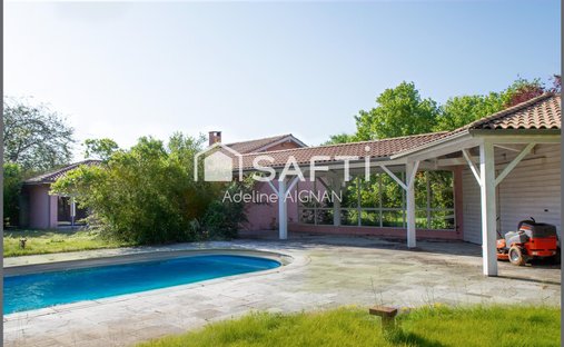 House in Mérignac, Nouvelle-Aquitaine, France 1
