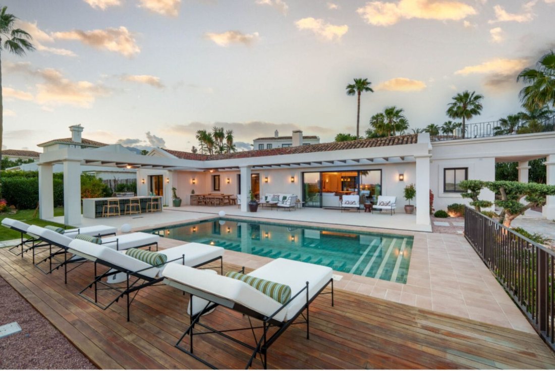 Villa in Puerto Banus, Marbella, Spain 2 - 15692284