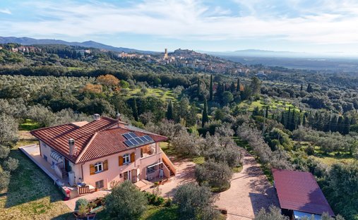 Villa in Rosignano Marittimo, Tuscany, Italy 1