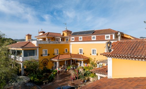 Country House in Olho Marinho, Leiria District, Portugal 1