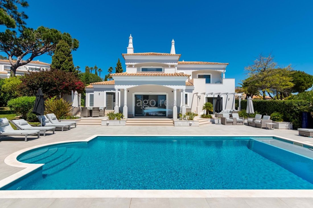 Villa in Vale do Lobo, Almancil, Portugal 4 - 15693638