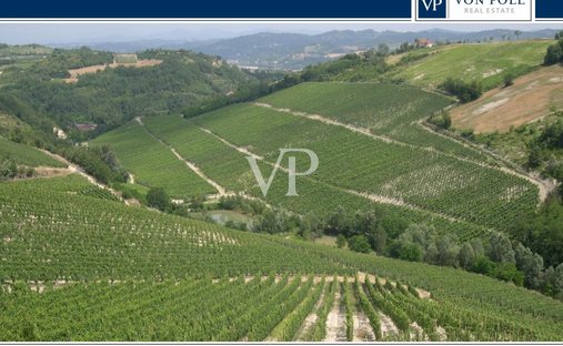 Villa in Terzo, Piedmont, Piedmont, Italy 1