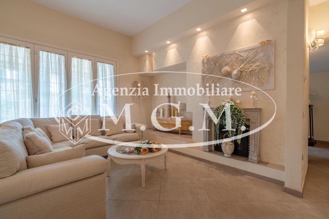 Townhouse in Ponsacco, Tuscany, Italy 4 - 15694408