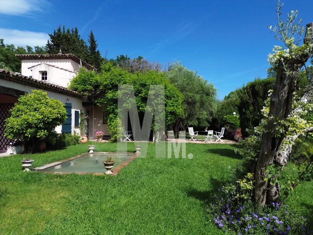 Villa in Cabris, Provence-Alpes-Côte d'Azur, France 2 - 15526737