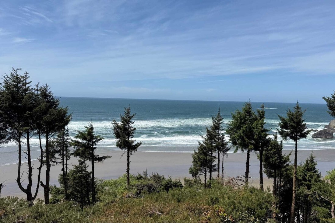 House in Cannon Beach, Oregon, United States 2 - 15022380
