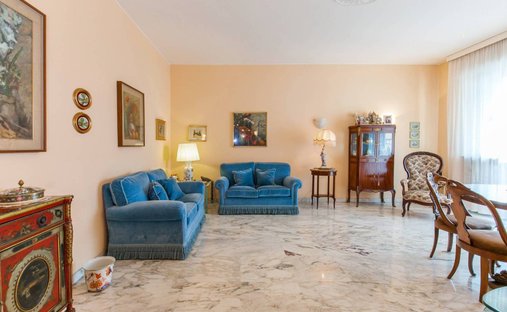 Apartment in Romagna, Milan, Italy 1