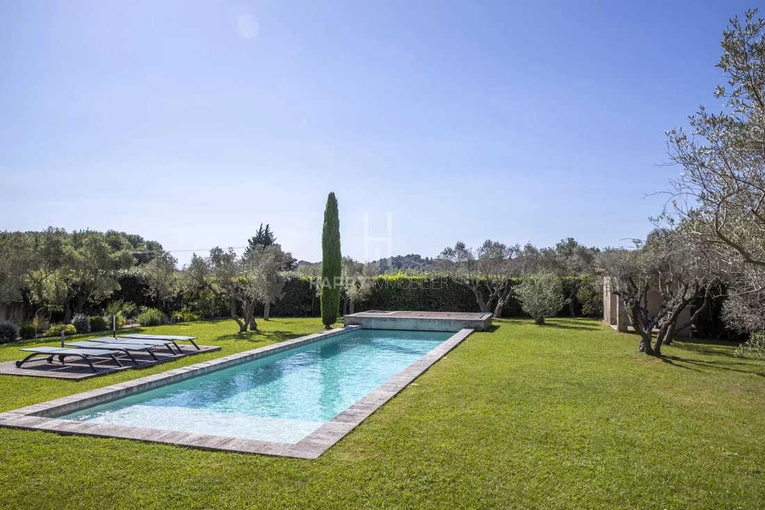 House in Paradou, Provence-Alpes-Côte d'Azur, France 4 - 15692991