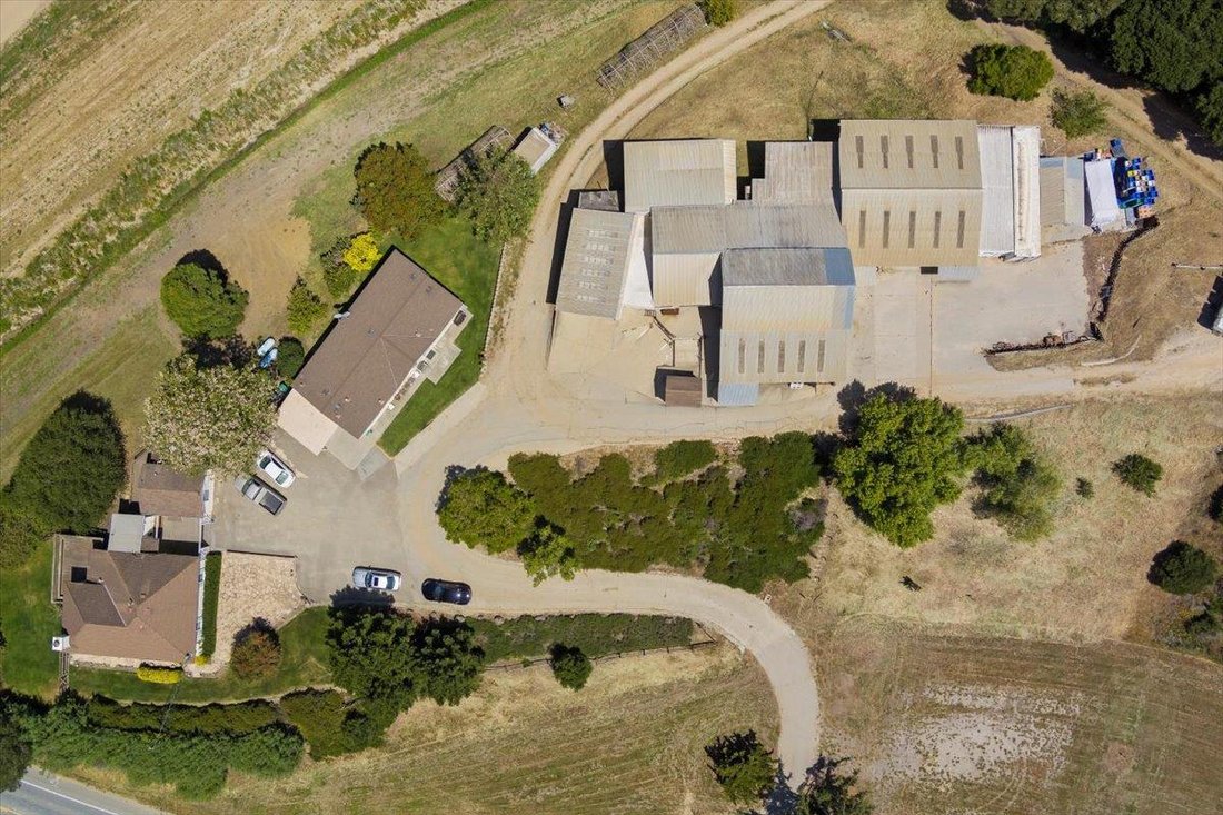 House in Watsonville, California, United States 5 - 15693823