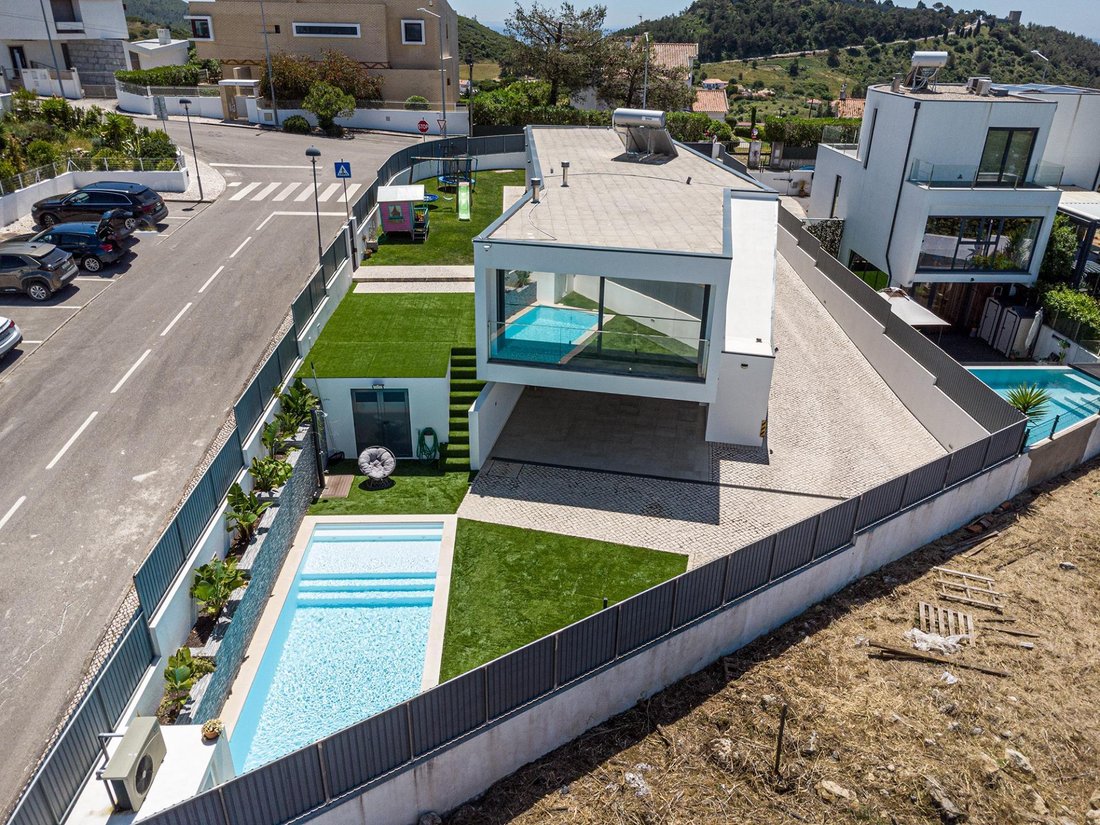 Villa in Sesimbra (Castelo), Setubal, Portugal 2 - 15695901
