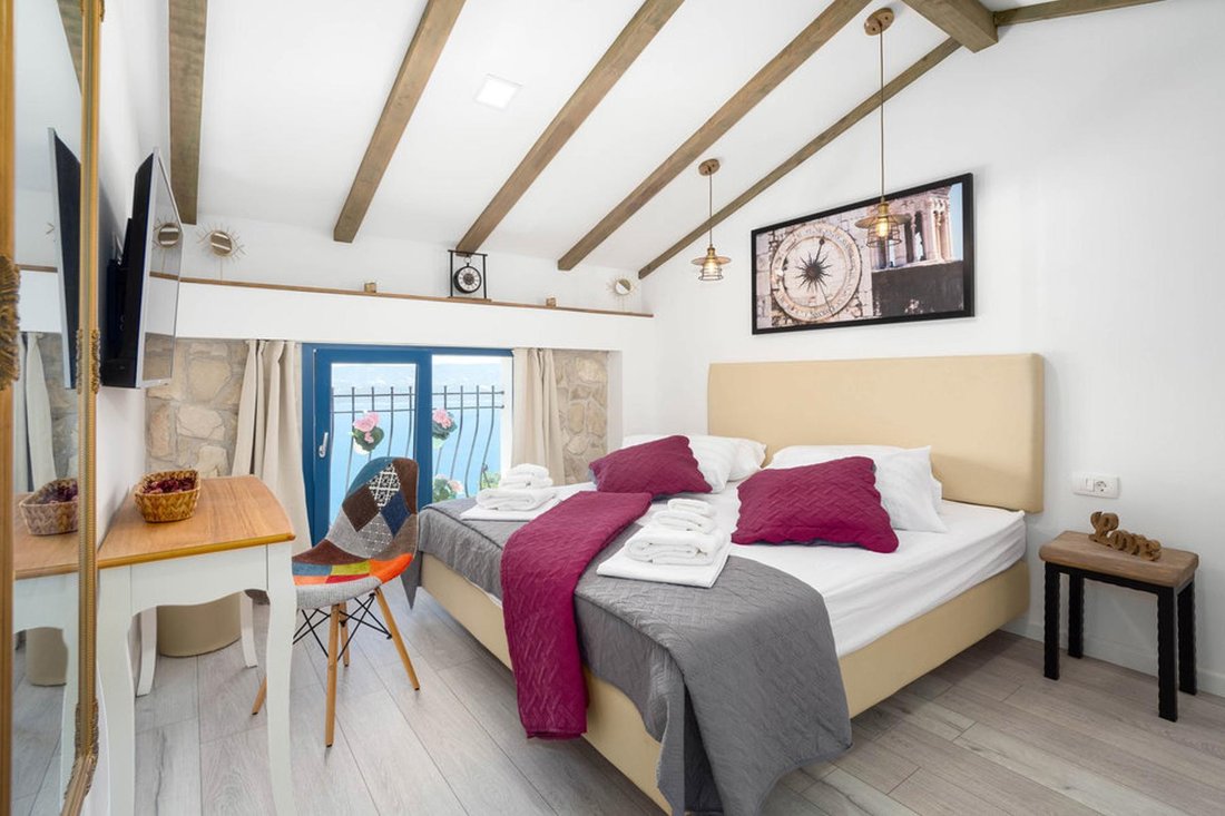 Villa in Celina, Split-Dalmatia County, Croatia 4 - 15694438