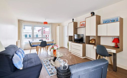 Appartamento a Urdazuri, Saint-Jean-de-Luz, Francia 1