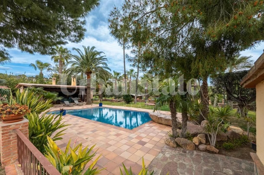 Villa in Naquera / Naquera, Valencian Community, Spain 1 - 15694897