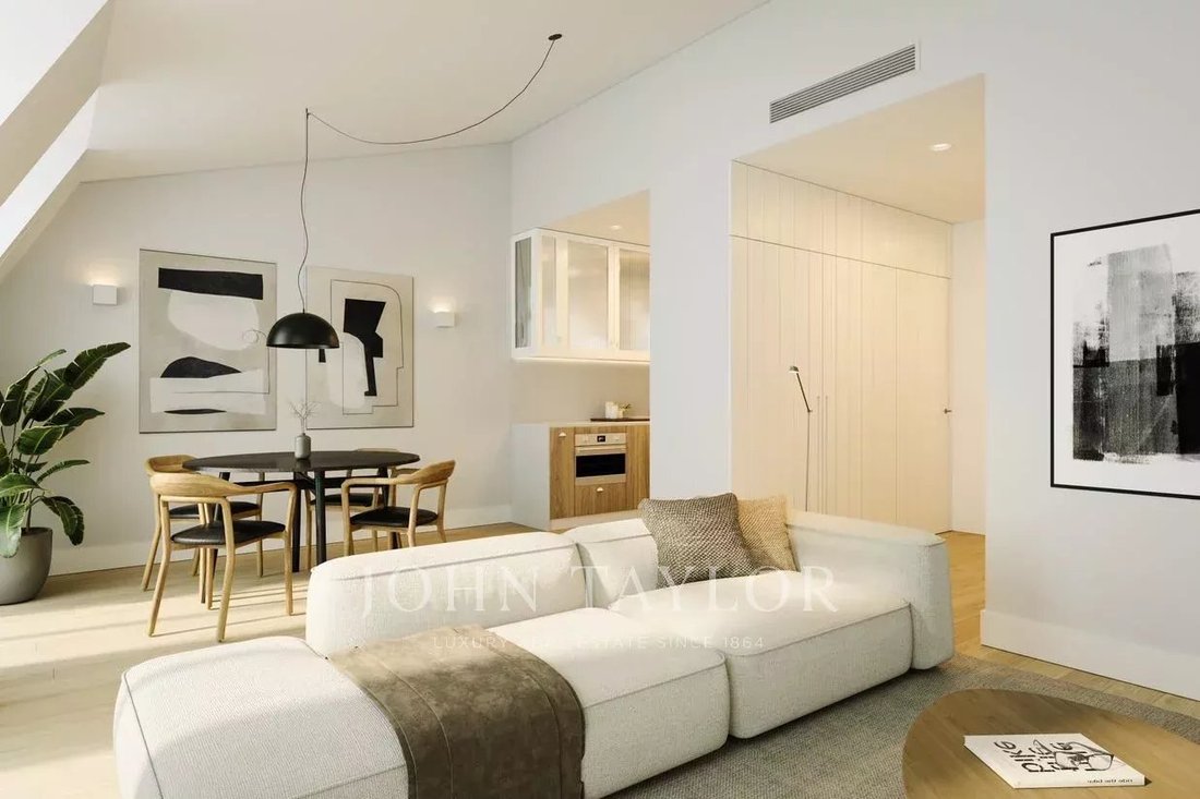 Apartment in Arroios, Lisbon, Portugal 2 - 15692958