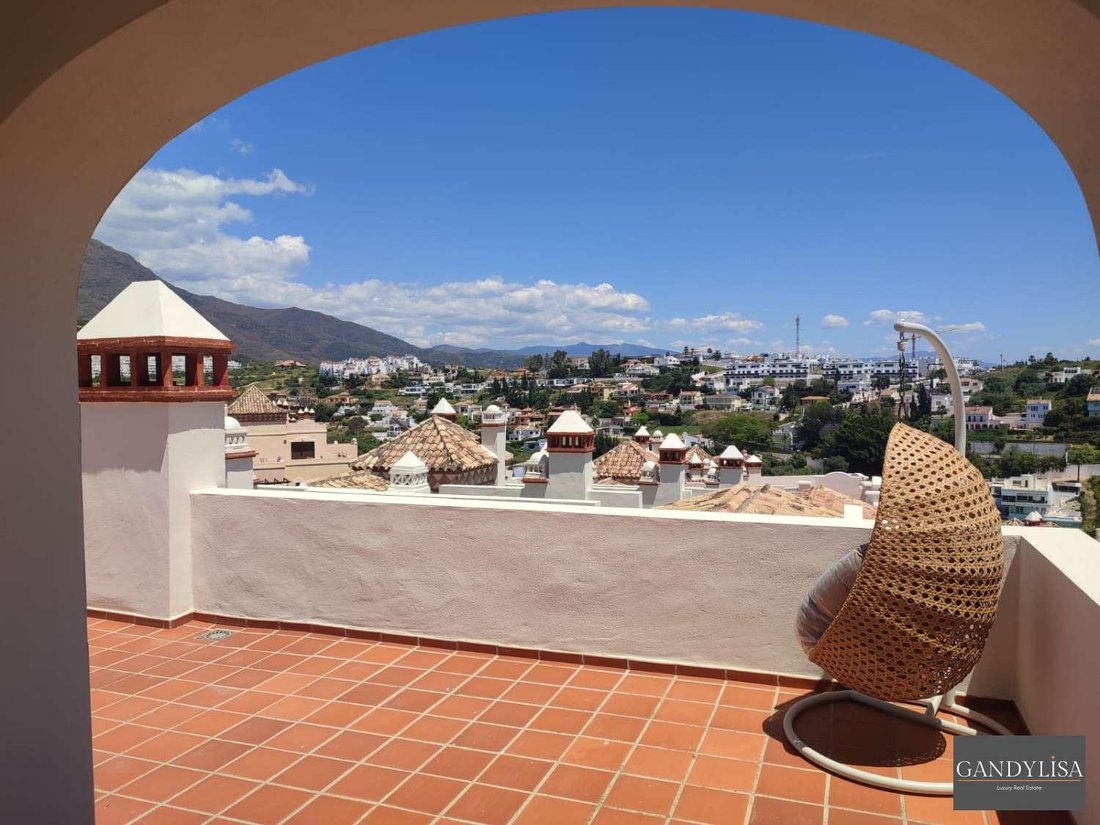 House in Estepona, Andalusia, Spain 3 - 15695103