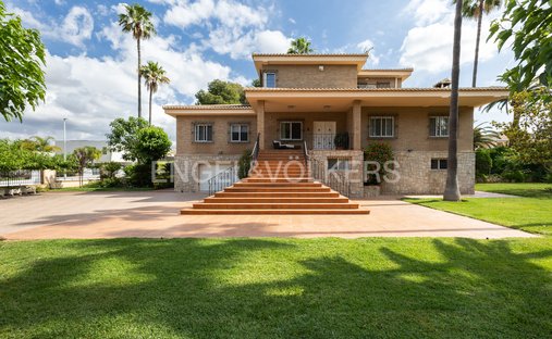 Townhouse in Riba-roja de Turia, Valencian Community, Spain 1