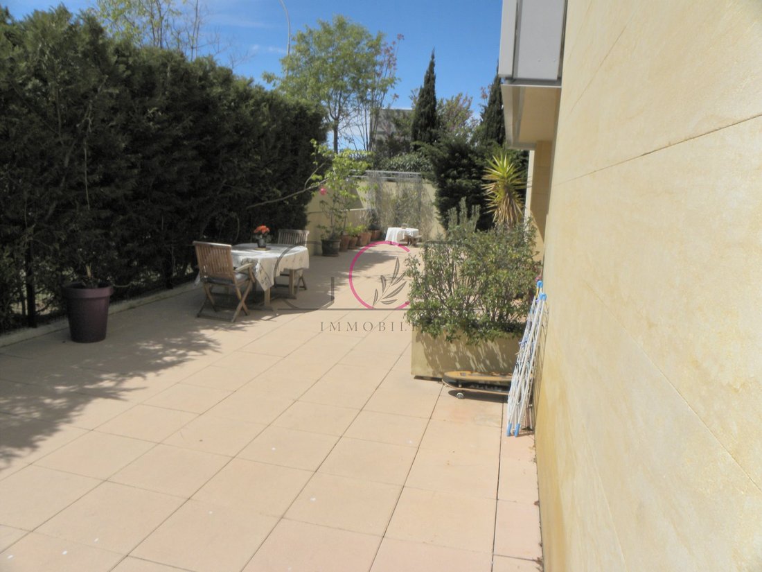 Apartment in Pointe Rouge, 8e Arrondissement, Marseille 2 - 15694210