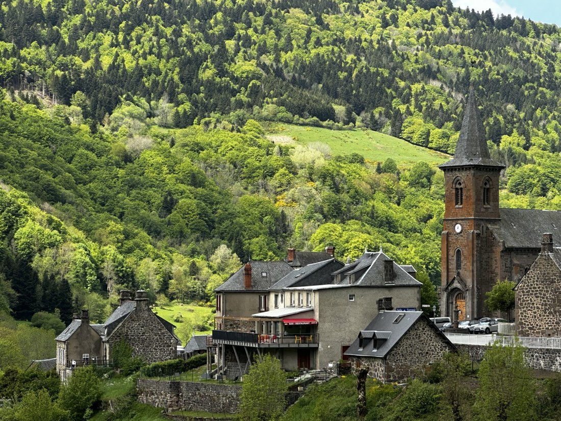 Altro a Le Falgoux, Alvernia-Rodano-Alpi, Francia 1 - 14335821