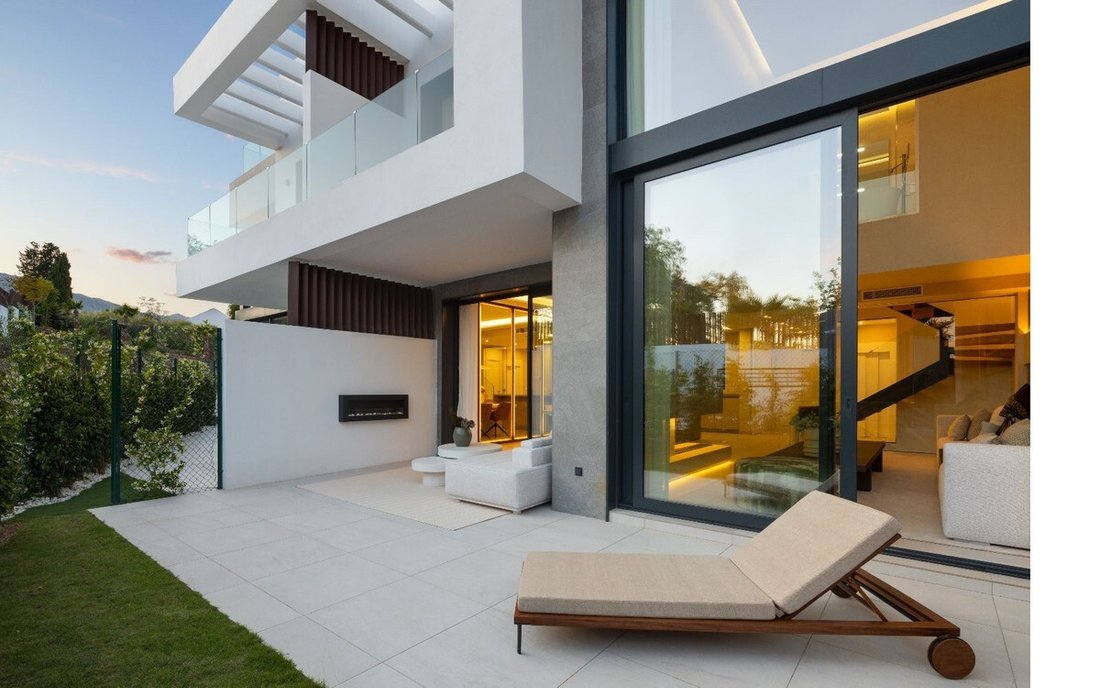 Villa in Marbella, Andalusia, Spain 3 - 15237275