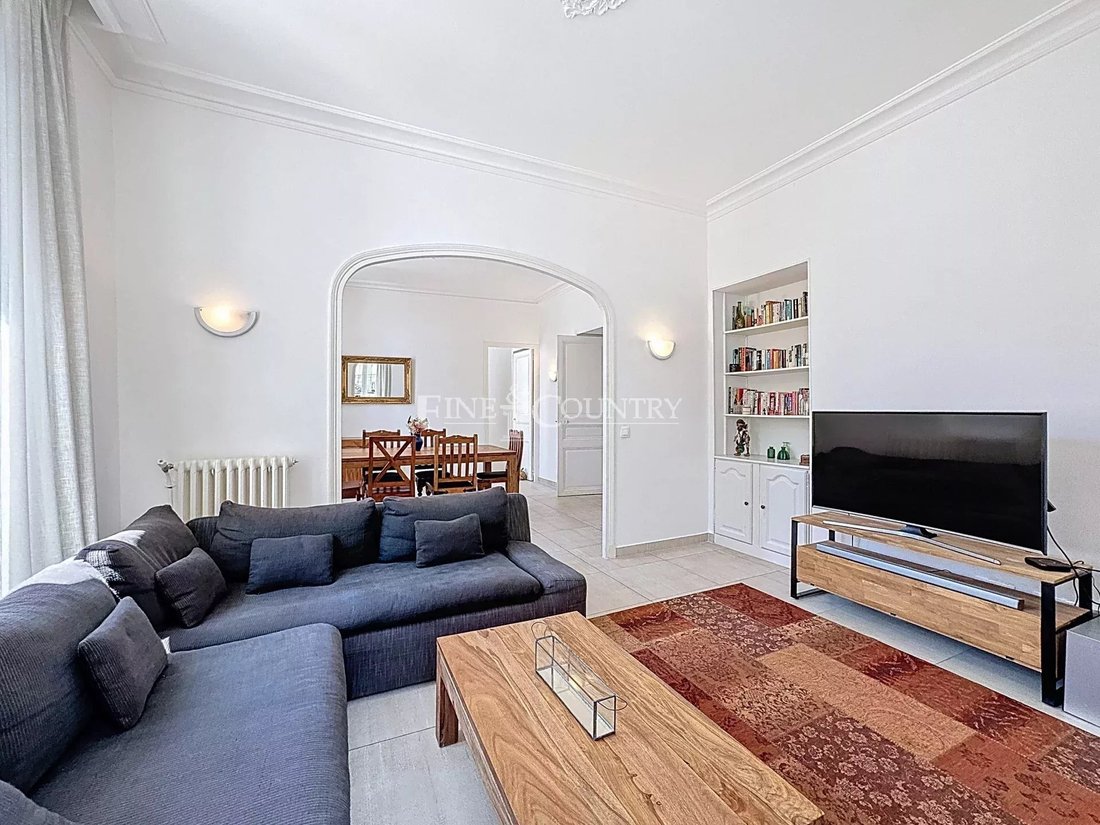 Apartment in Vallergues, Cannes, France 3 - 15693053