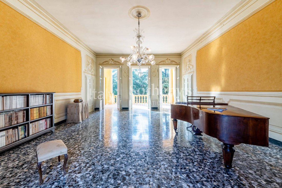 House in San Pietro In Cariano, Veneto, Italy 4 - 13452333