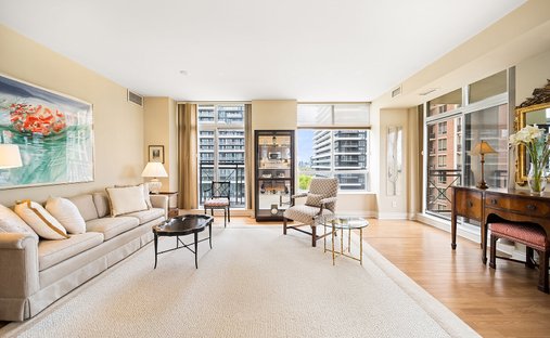 Condo in Toronto, Ontario, Canada 1