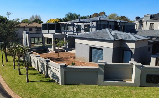 House in Olifantsfontein, Gauteng, South Africa 1