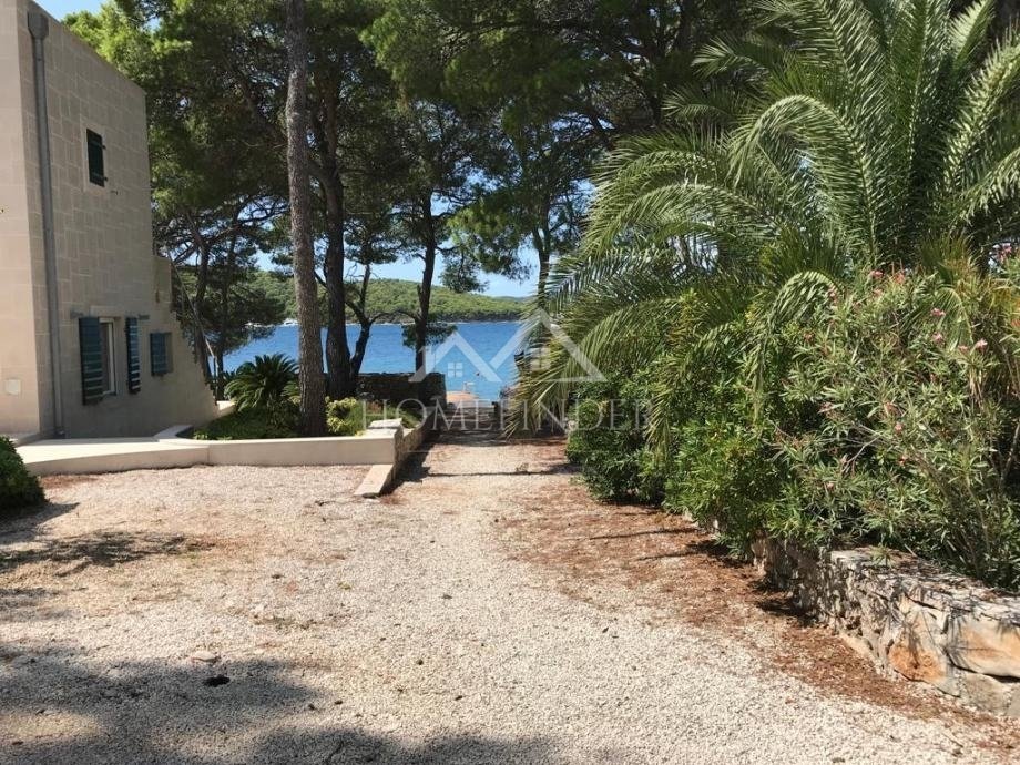 House in Milna, Split-Dalmatia County, Croatia 2 - 15694843