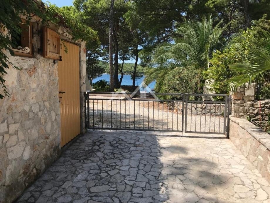 House in Milna, Split-Dalmatia County, Croatia 4 - 15694843