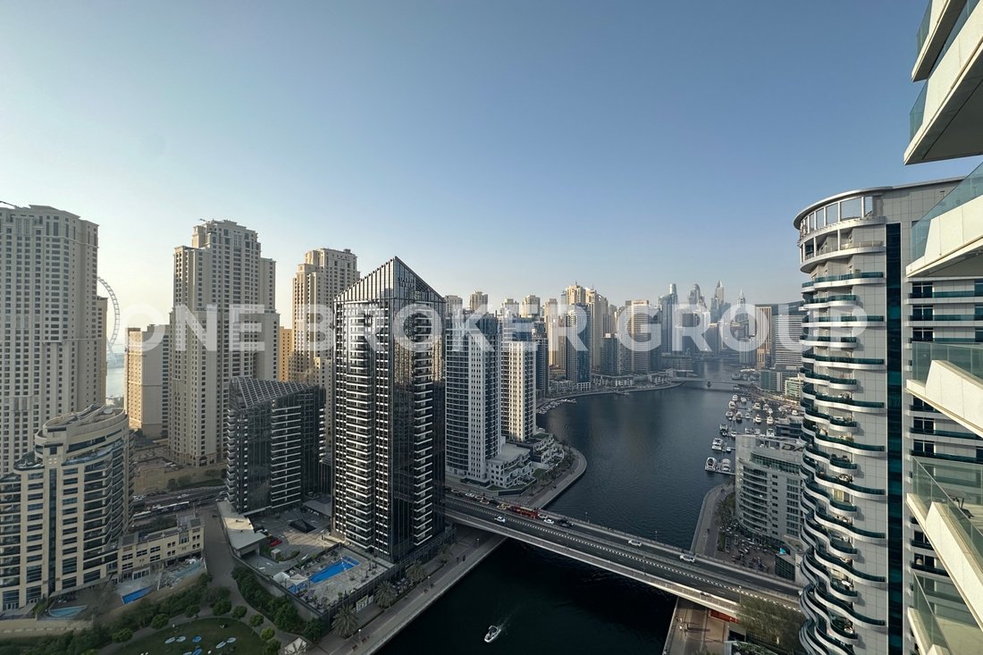 Apartment in Dubai Marina / Marsa Dubai, Dubai, United Arab Emirates 1 - 15692899