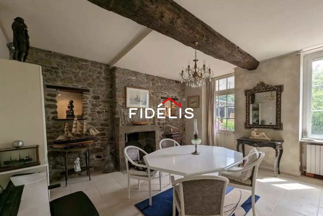House in Saint-Malo, Brittany, France 2 - 15695701