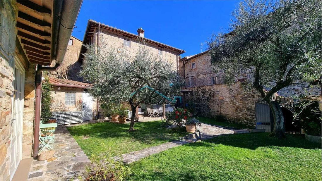 Estate in Compitese, Capannori, Tuscany 3 - 15694377