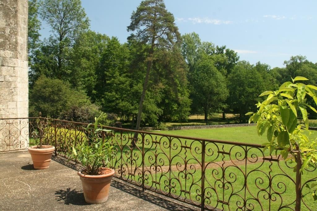 Whispers of the Hunt: A 15th-Century Château’s Timeless Embrace in Poitou-Charentes