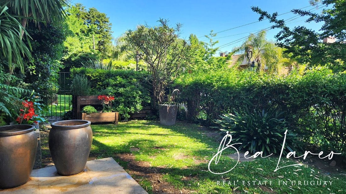 Apartment in Montevideo, Departamento de Montevideo, Uruguay 5 - 15694495
