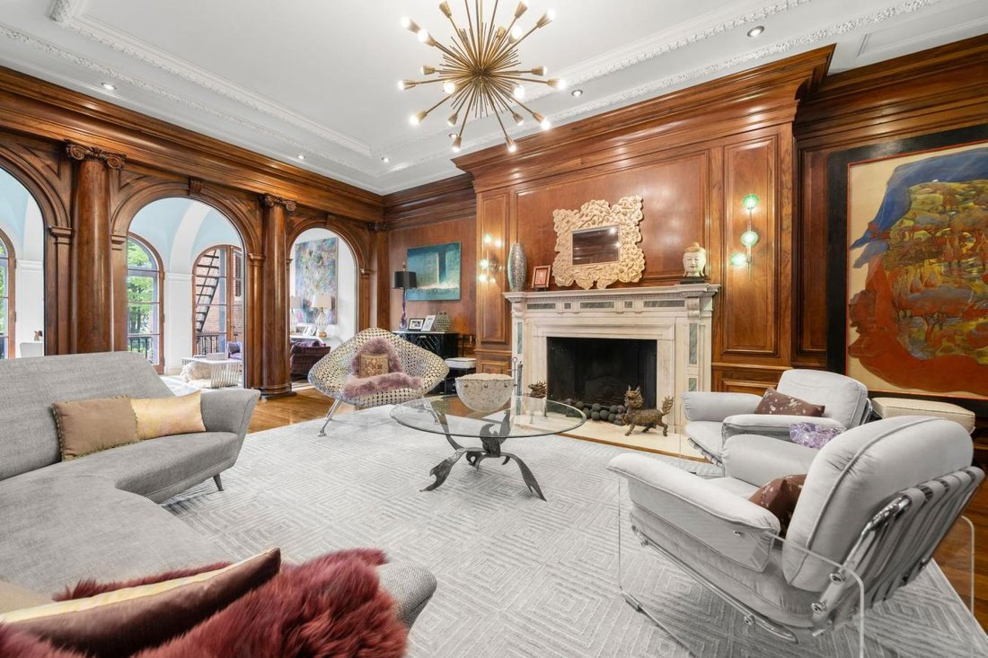 Condo in Boston, Massachusetts, United States 1 - 15696028
