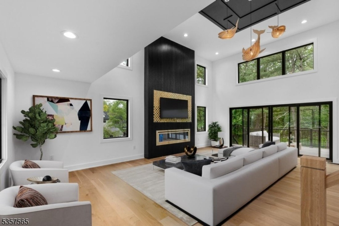 House in Millburn Twp., New Jersey, United States 4 - 15696052