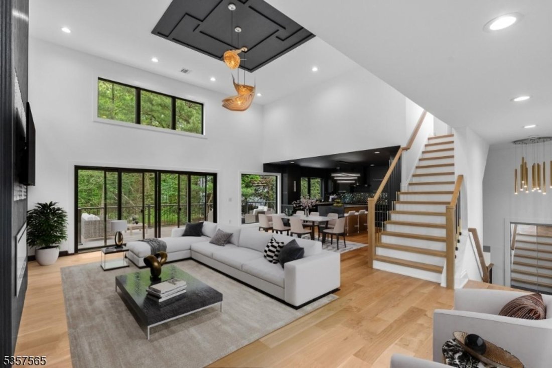 House in Millburn Twp., New Jersey, United States 3 - 15696052