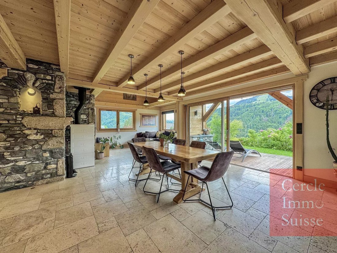 Chalet in Saint-Nicolas-la-Chapelle, Auvergne-Rhône-Alpes, France 3 - 15697287