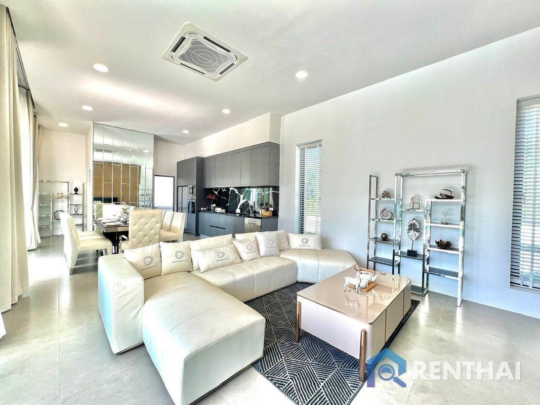 Villa in Pattaya City, Thailand 3 - 15697046