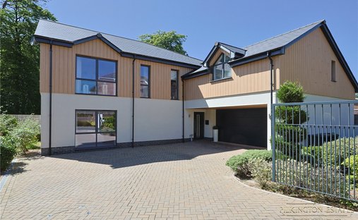 House in Plymouth, England 1