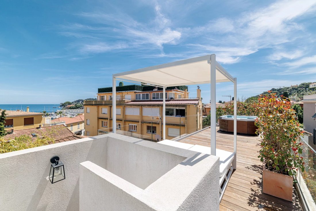 Estate in Saint-Jean-Cap-Ferrat, Provence-Alpes-Côte d'Azur, France 2 - 15697109